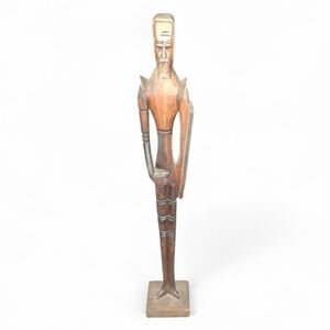 Mexican Handcrafted Wooden Man Of La Mancha Statue 19 Inches Tall With Base